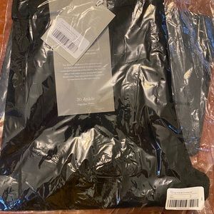 Everlane Black High Rise Skinny Ankle Jean